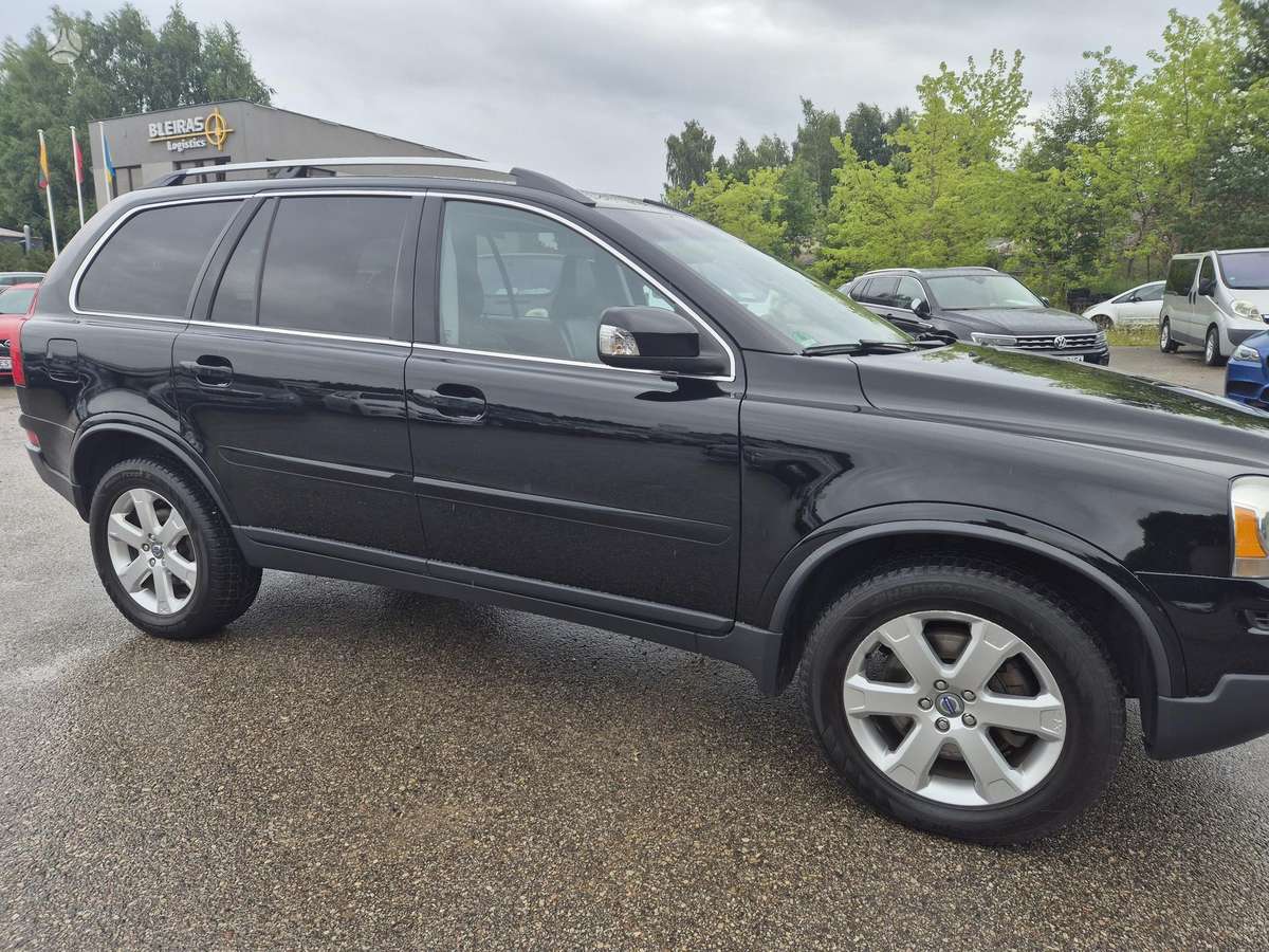 Volvo XC90 - 10