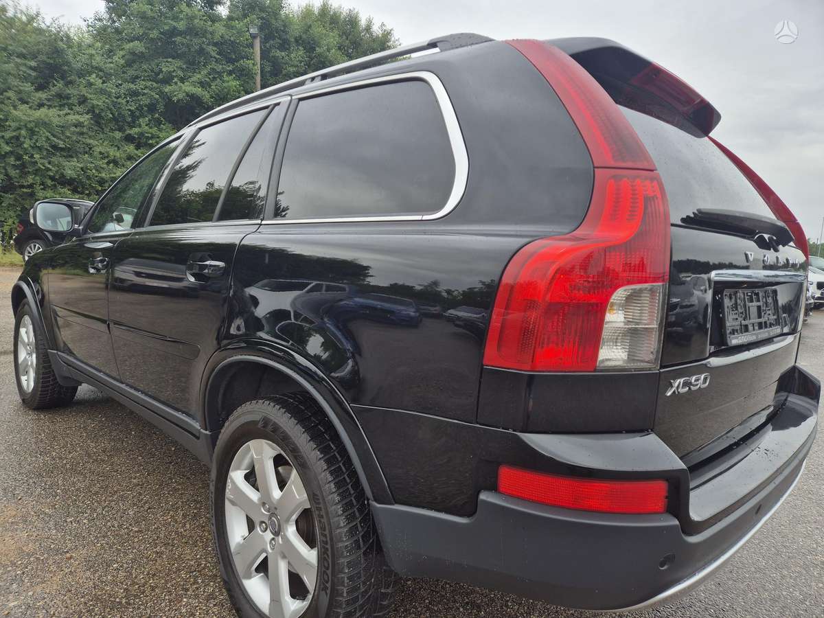 Volvo XC90 - 8