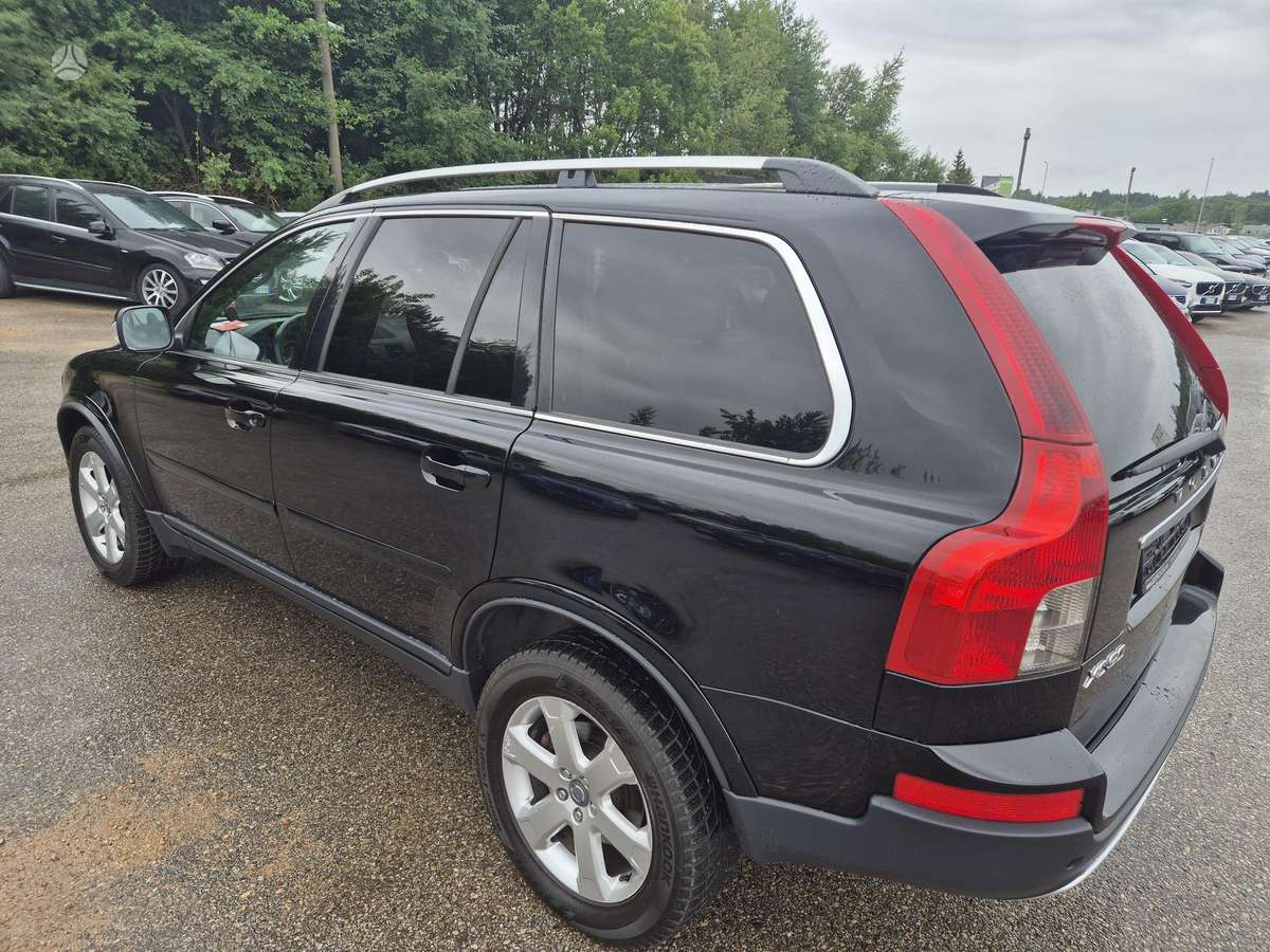 Volvo XC90 - 12