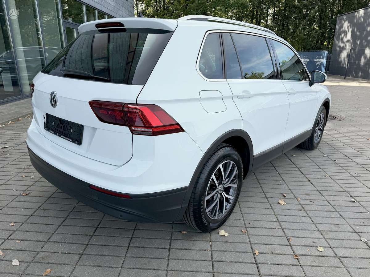 Volkswagen Tiguan - 3