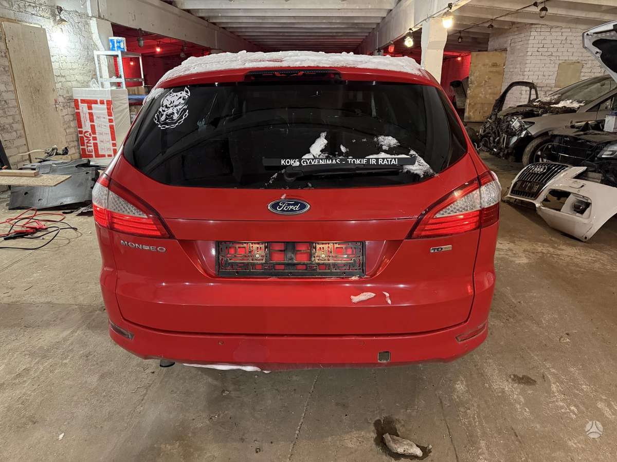 Ford Mondeo dalimis. Dalimis