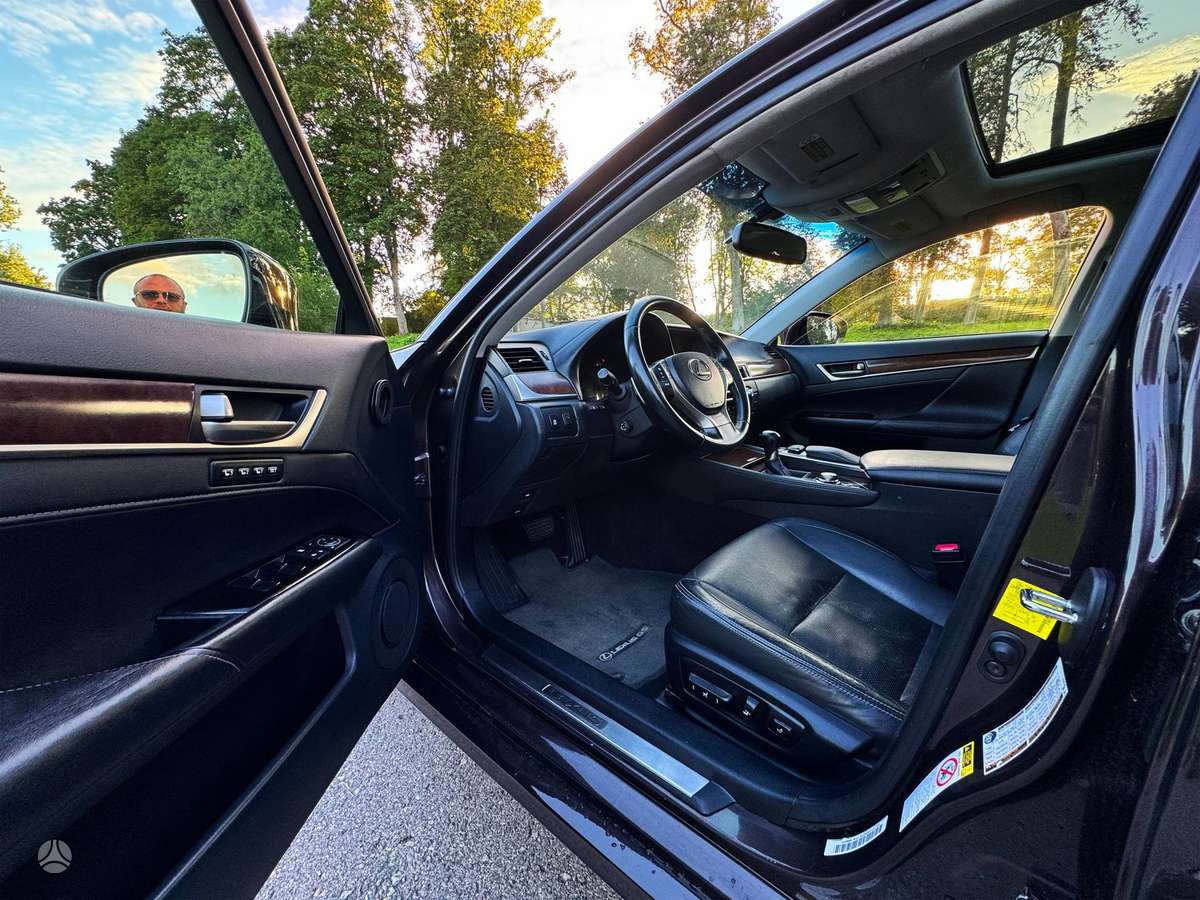 Lexus GS 350, 3.5 l., Седан