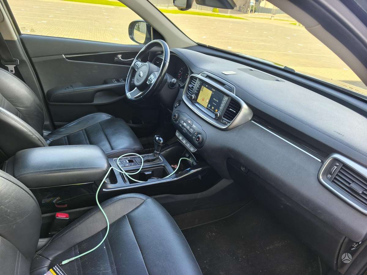 Kia Sorento, 2.2 l., Внедорожник / Кроссовер