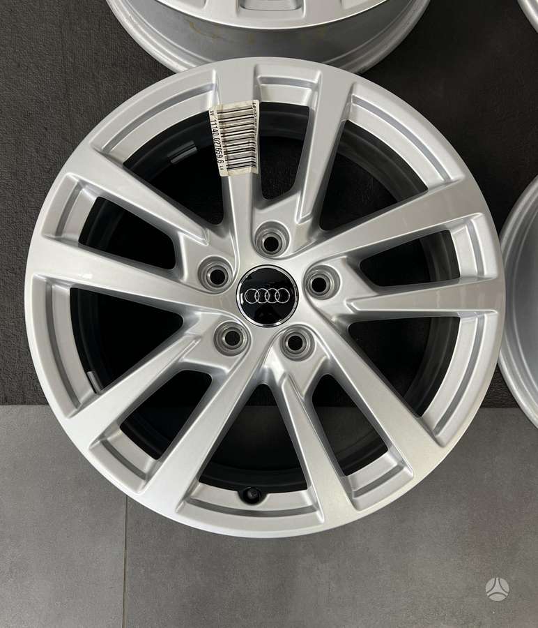 Audi A3 8V NAUJI originalūs ratai, light alloy, R17