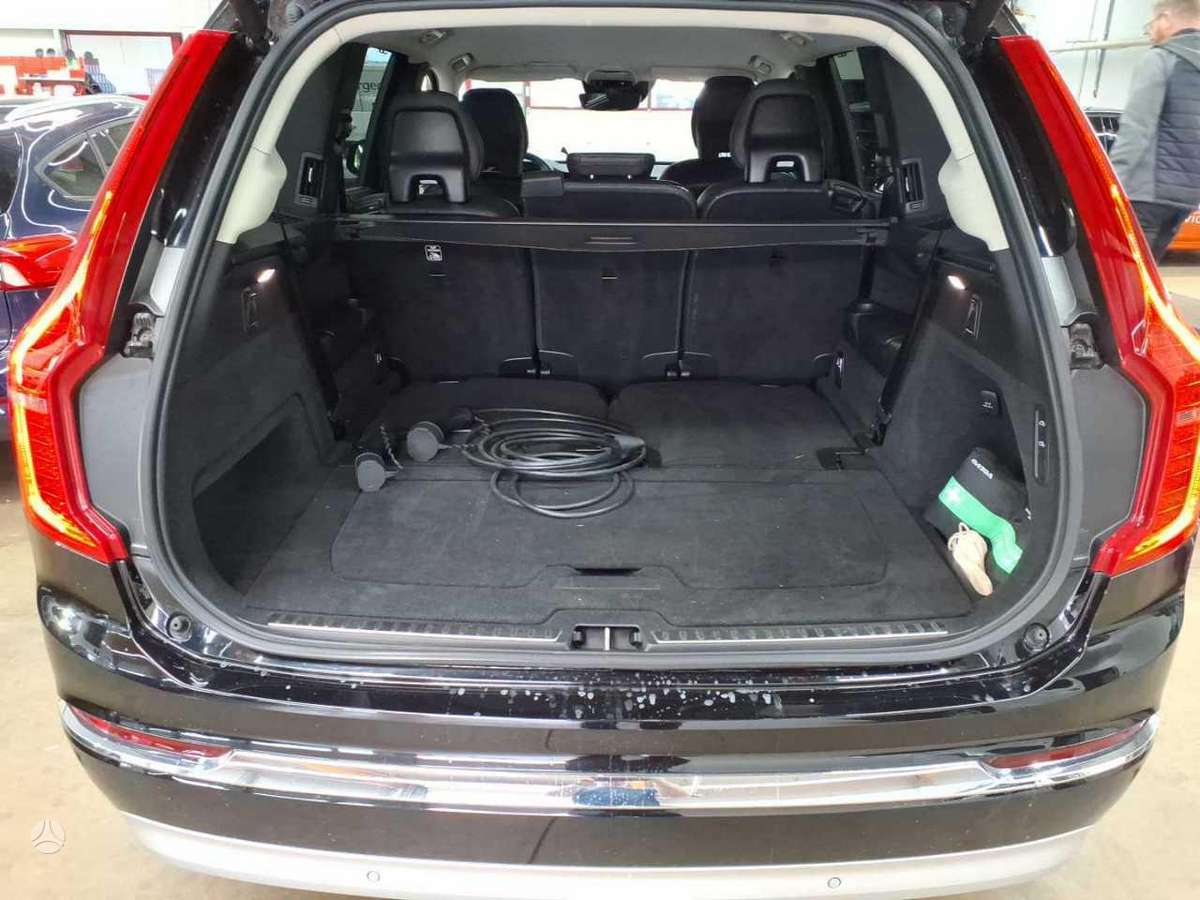 Volvo XC90 - 12