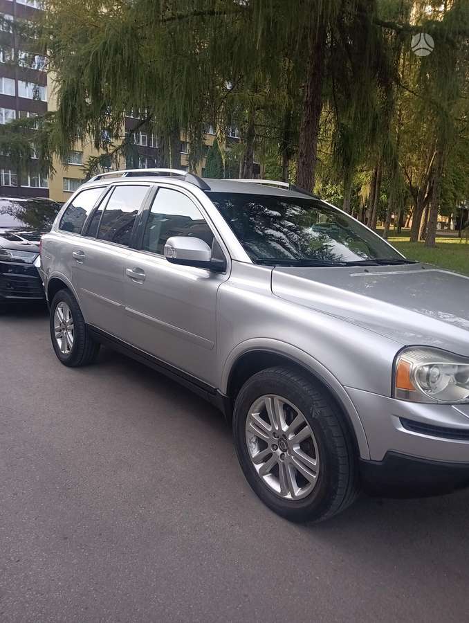 Volvo XC90 - 5