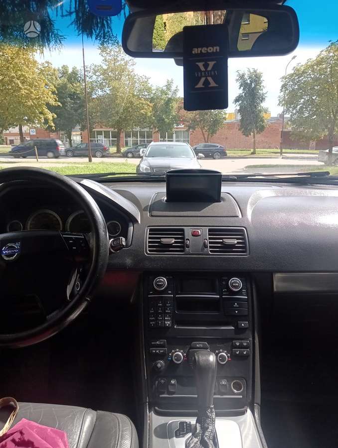 Volvo XC90 - 12
