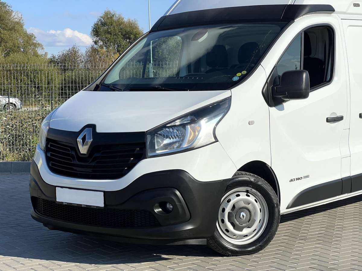 Renault Trafic - 2