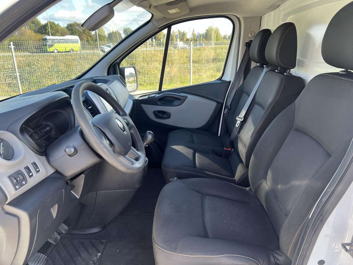 Renault Trafic - 7