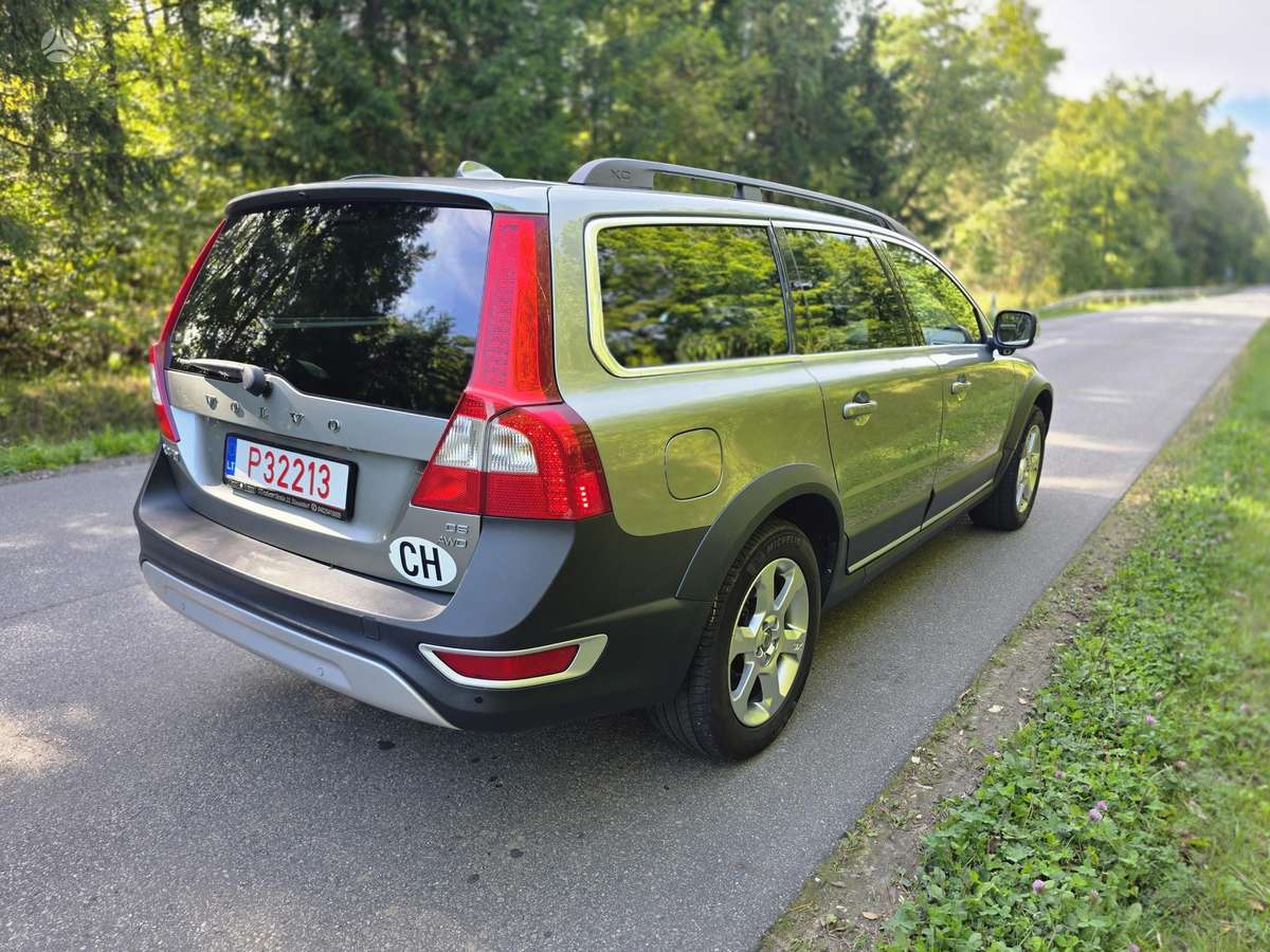 Volvo XC70, 2.4 l., Универсал