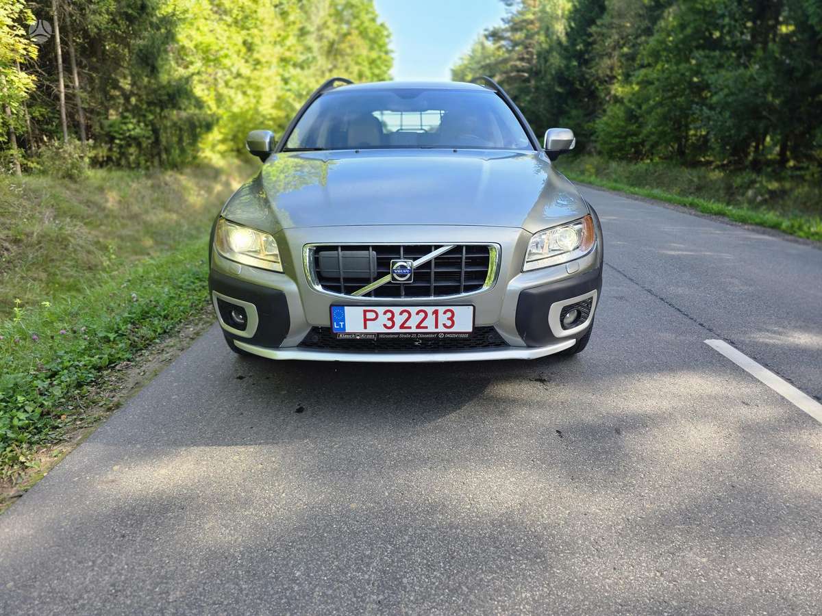 Volvo XC70, 2.4 l., Универсал
