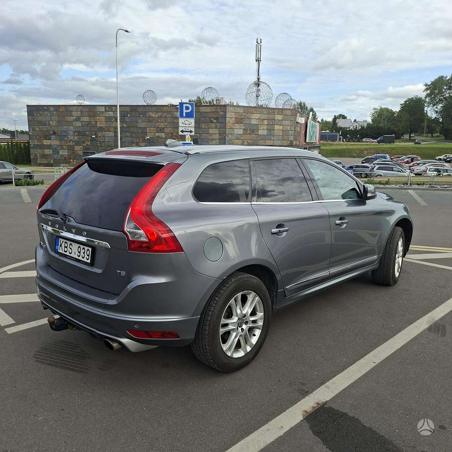 Volvo XC60 - 3