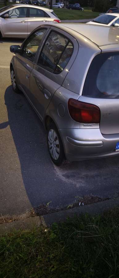 Toyota Yaris - 2