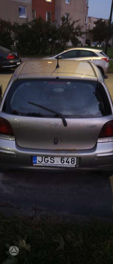 Toyota Yaris - 3