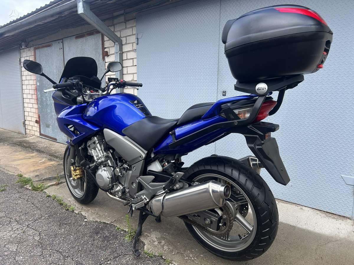 Honda CBF 1000cc, street / klasikiniai
