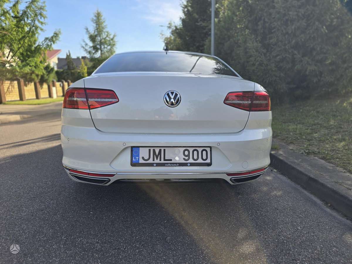 Volkswagen Passat - 7