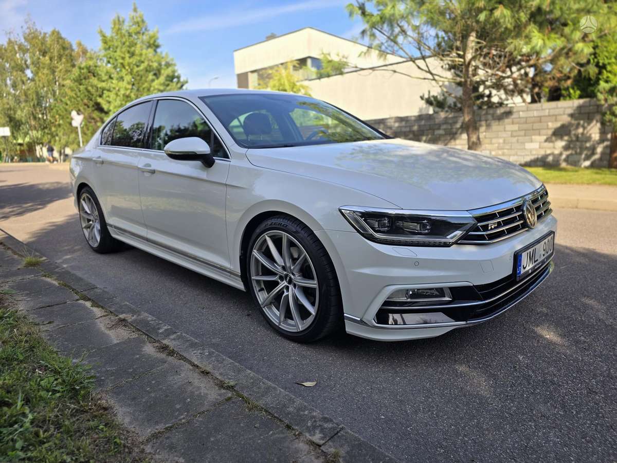 Volkswagen Passat - 10