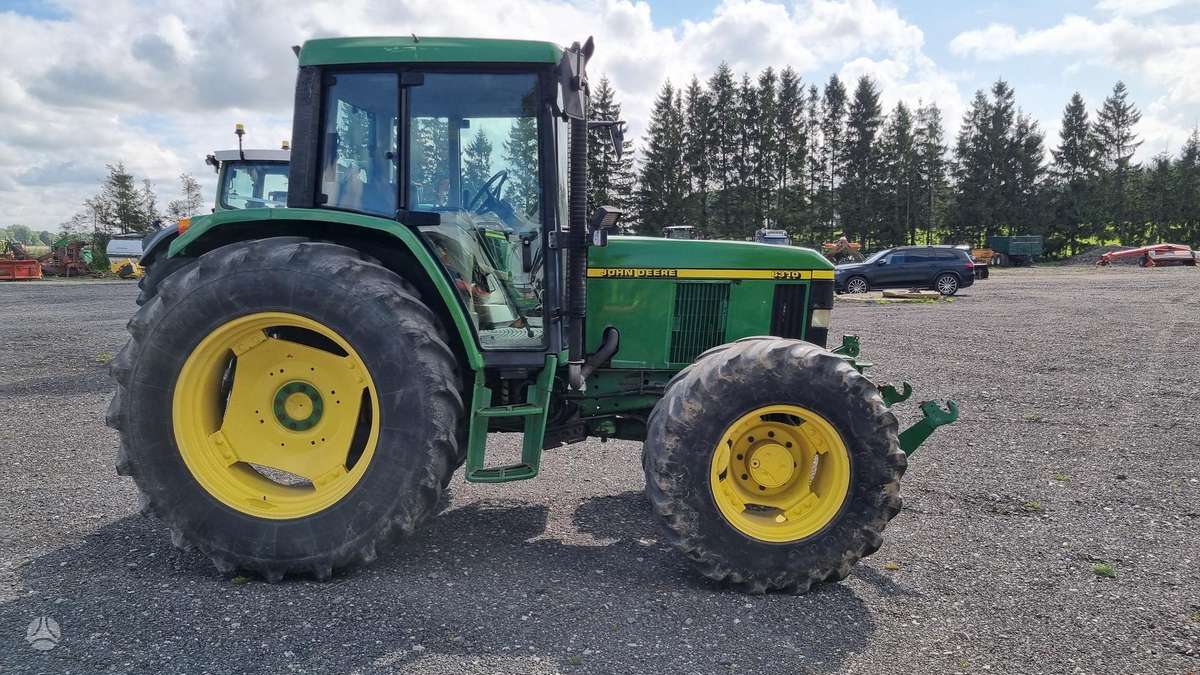 John Deere 6310 PQ, traktoriai