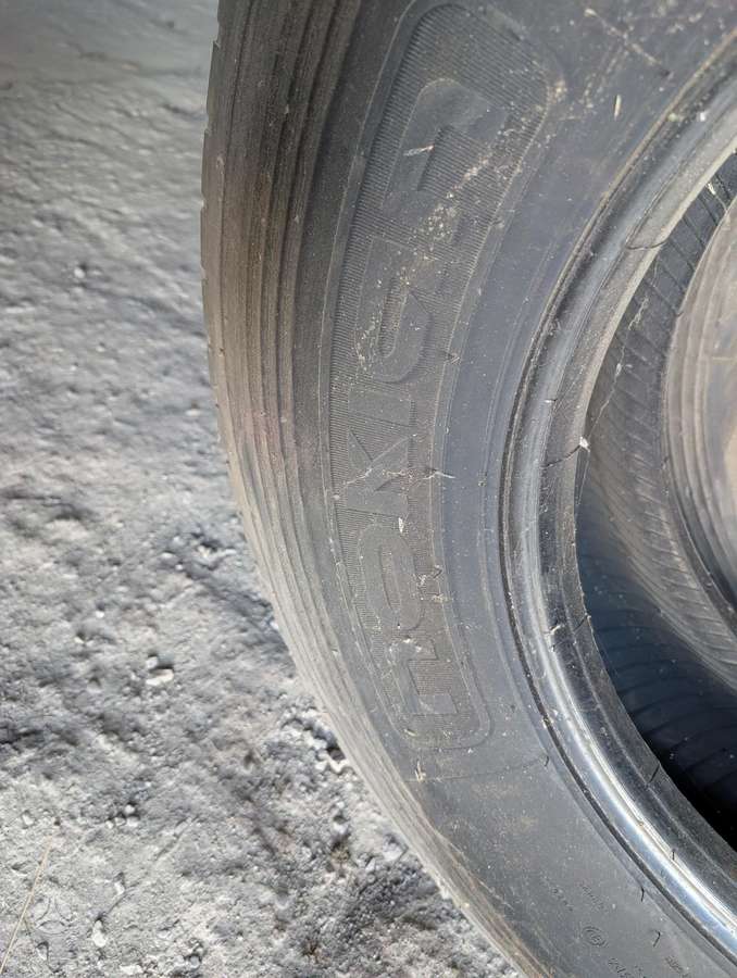 -Kita- CONTINENTAL, universalios 385/65 R22,5