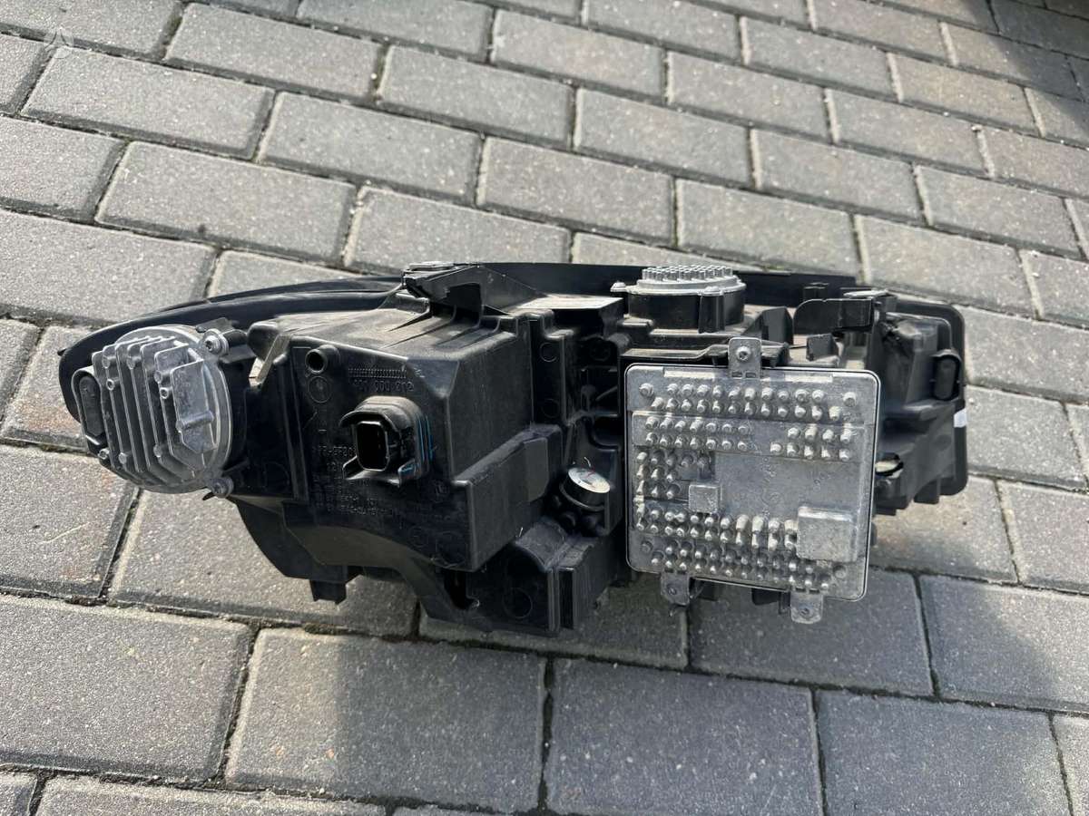 BMW 3 serija, 9481719-08, lights