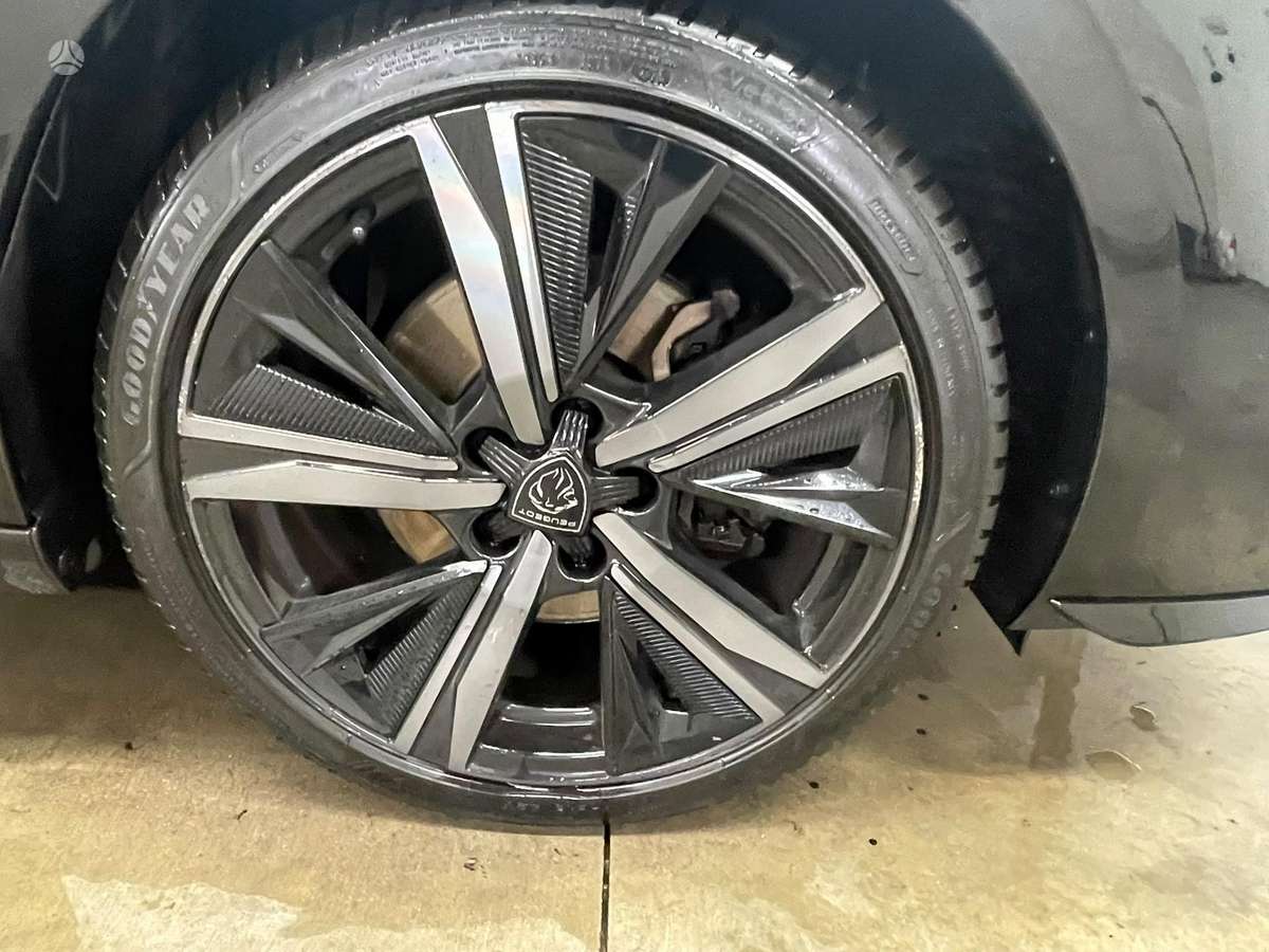 Peugeot 308, 1.2 l., Универсал