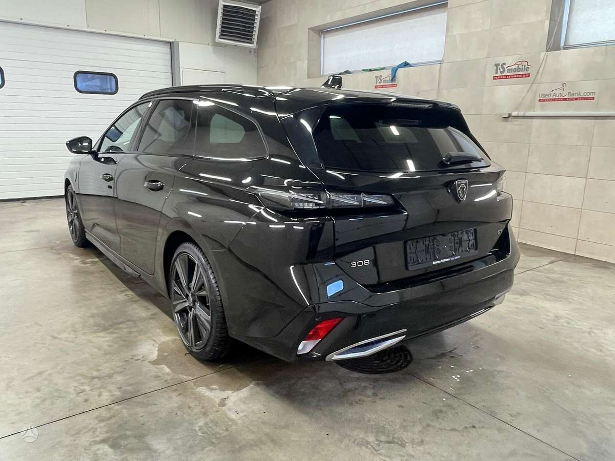 Peugeot 308, 1.2 l., Универсал