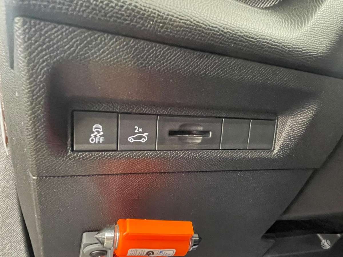 Peugeot 308, 1.2 l., Универсал