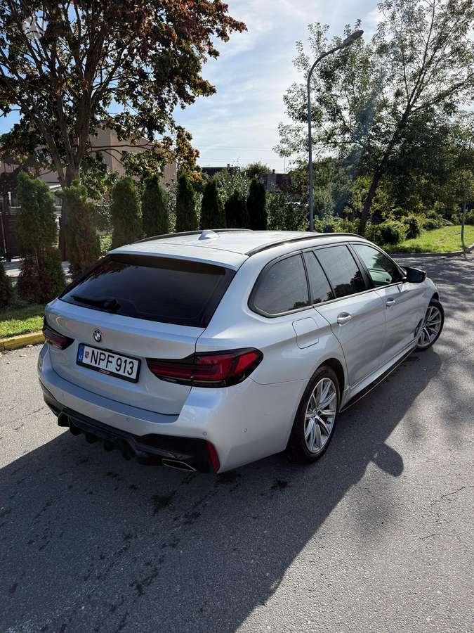 BMW 520, 2.0 l., wagon