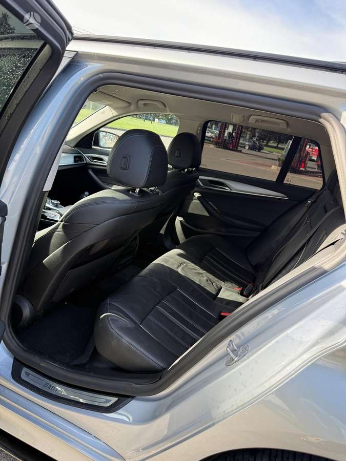 BMW 520, 2.0 l., wagon