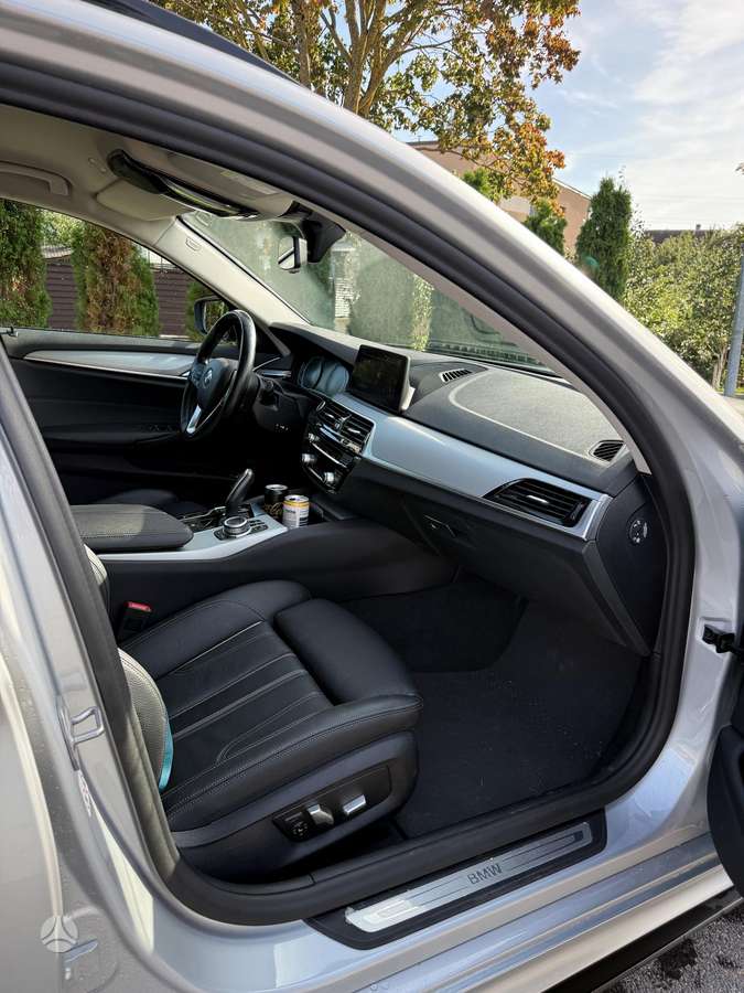 BMW 520, 2.0 l., wagon
