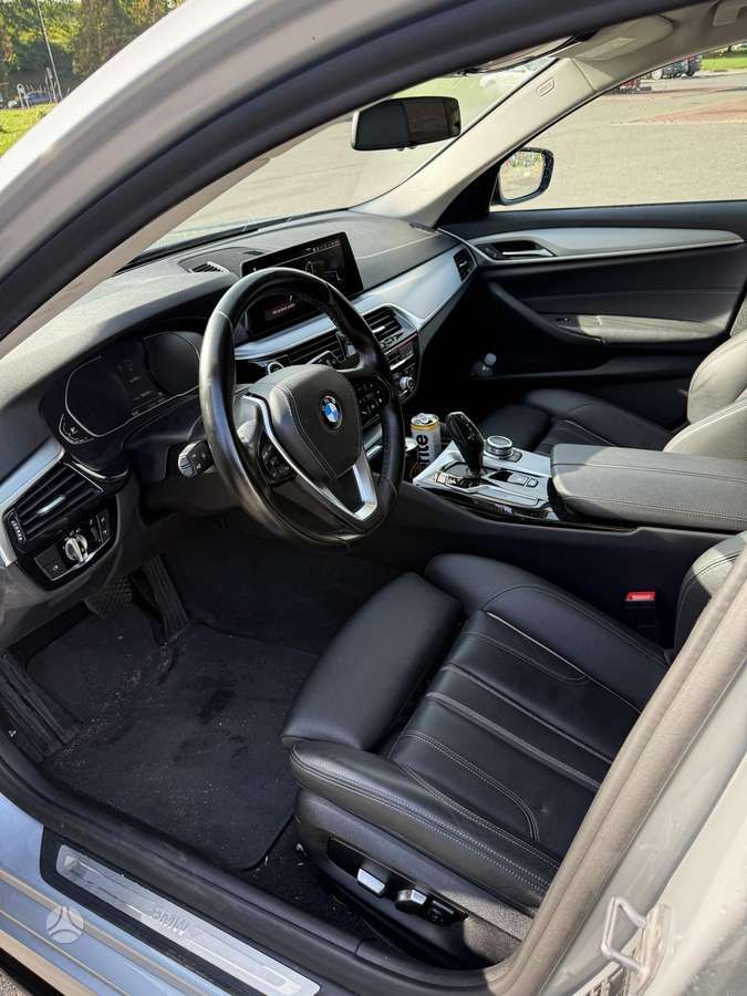 BMW 520, 2.0 l., wagon