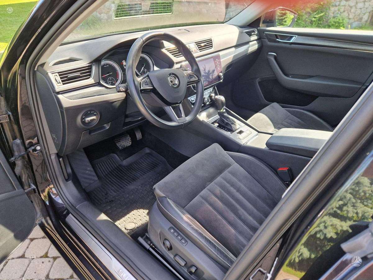 Škoda Superb - 11