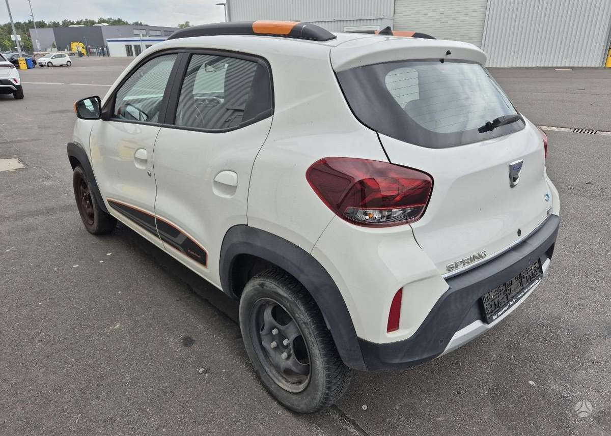 Dacia Spring, Хэтчбек