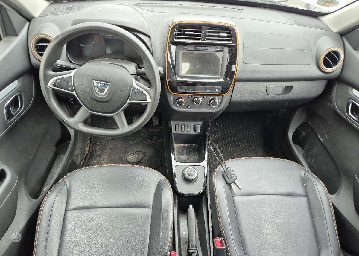 Dacia Spring, Хэтчбек