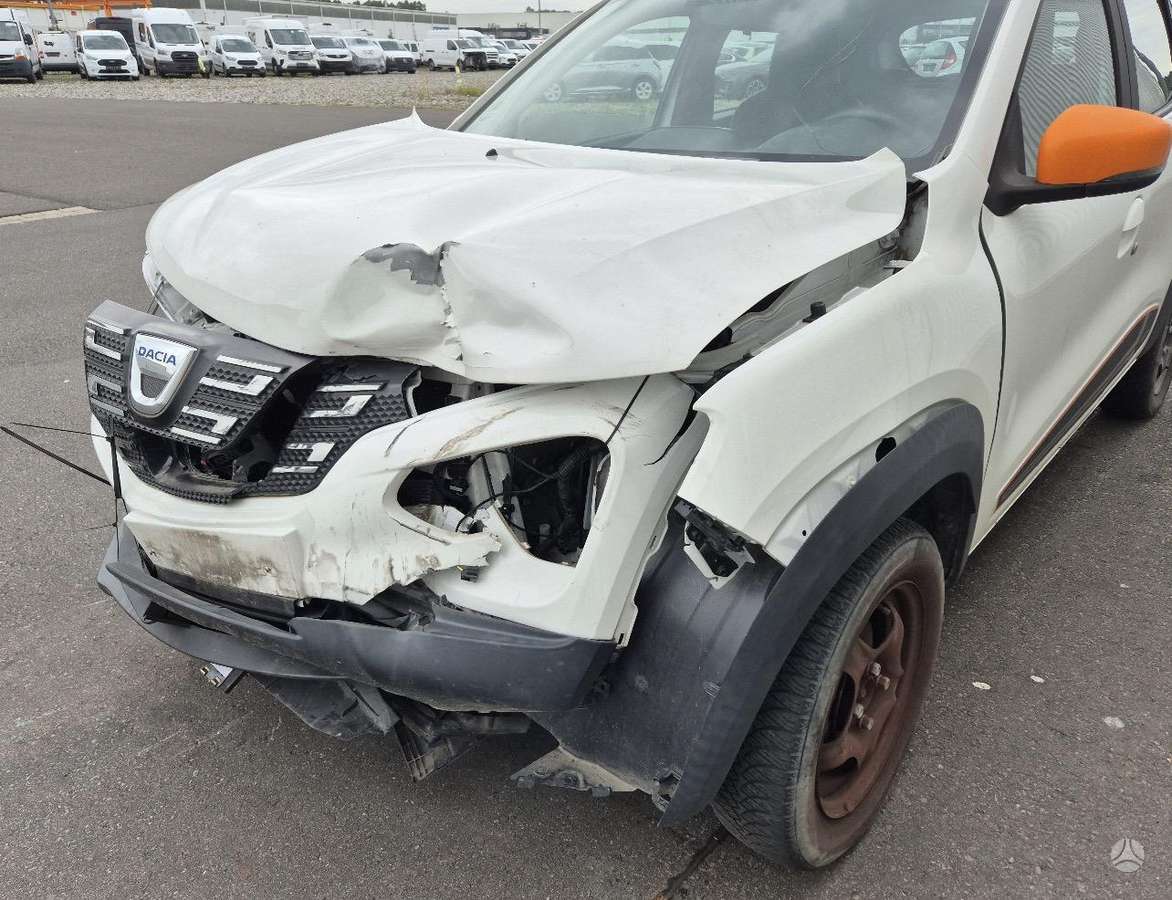 Dacia Spring, Хэтчбек