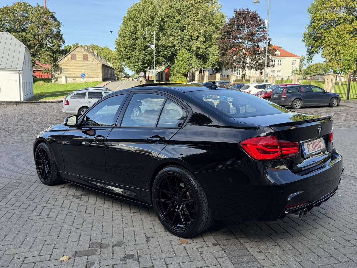 BMW 328, 2.0 l., Седан