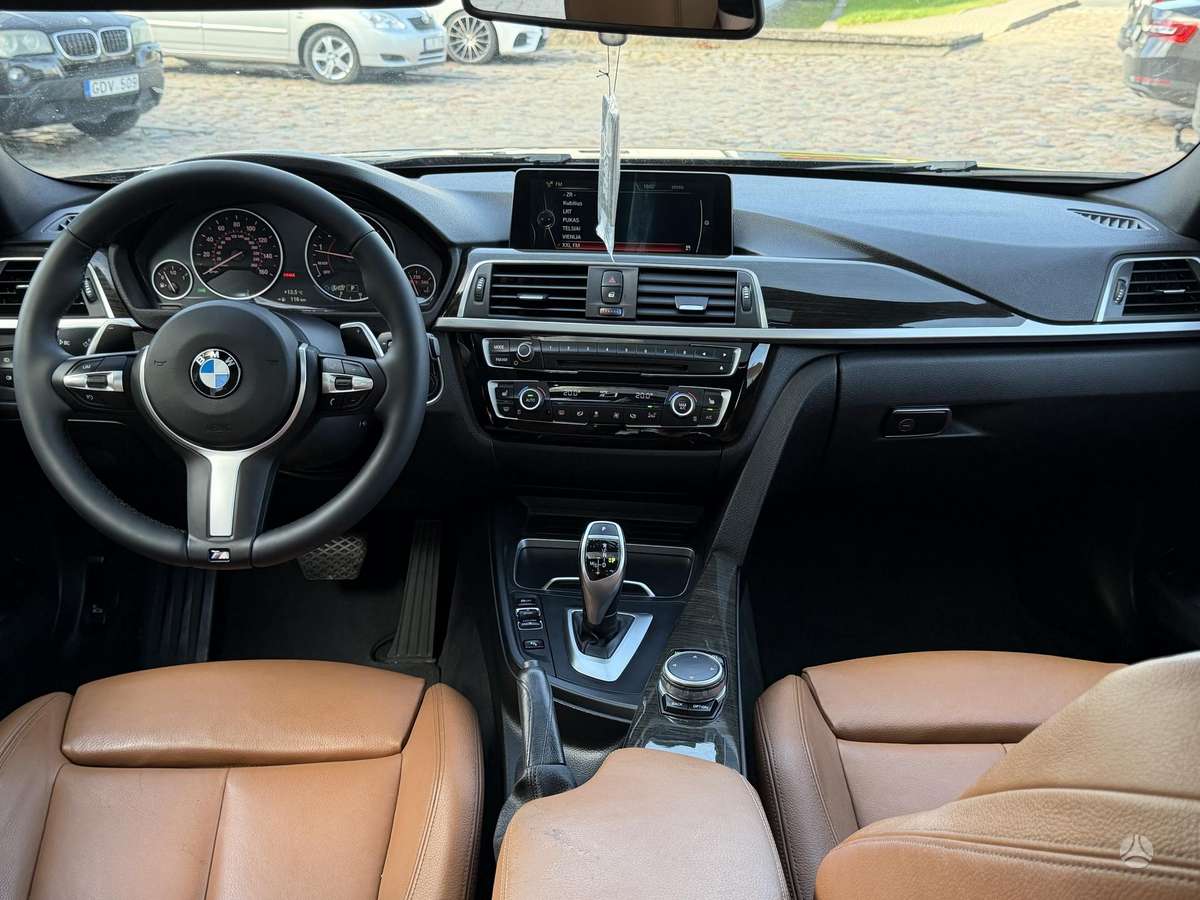 BMW 328, 2.0 l., Седан