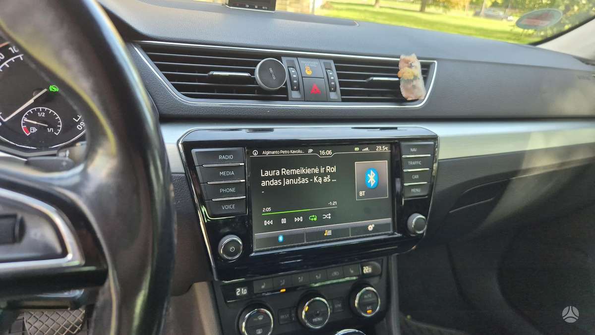 Skoda Superb, 2.0 l., wagon