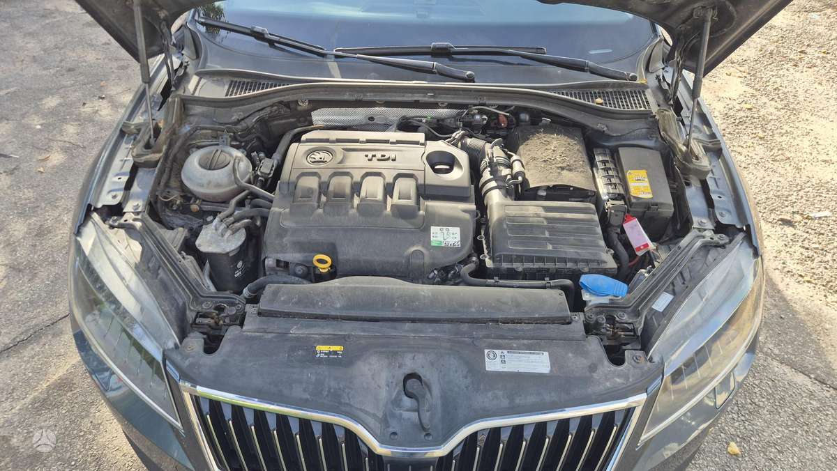 Skoda Superb, 2.0 l., Универсал