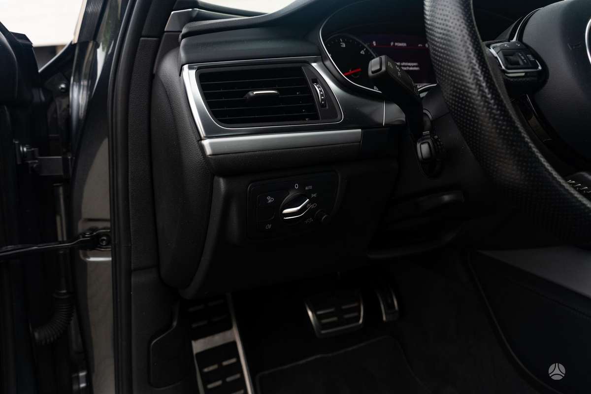 Audi A6, 2.0 l., Универсал