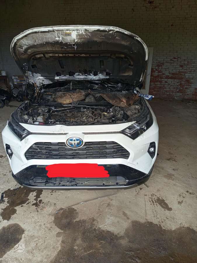 Toyota RAV4 детали кузова
