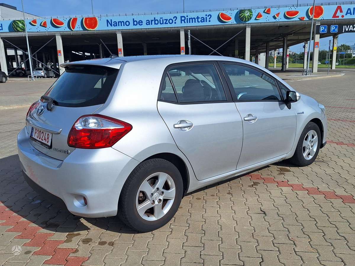 Toyota Auris - 7