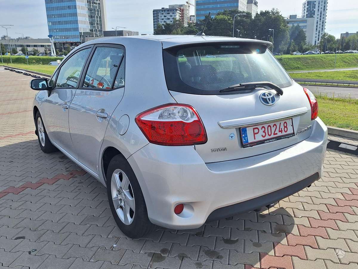 Toyota Auris - 10