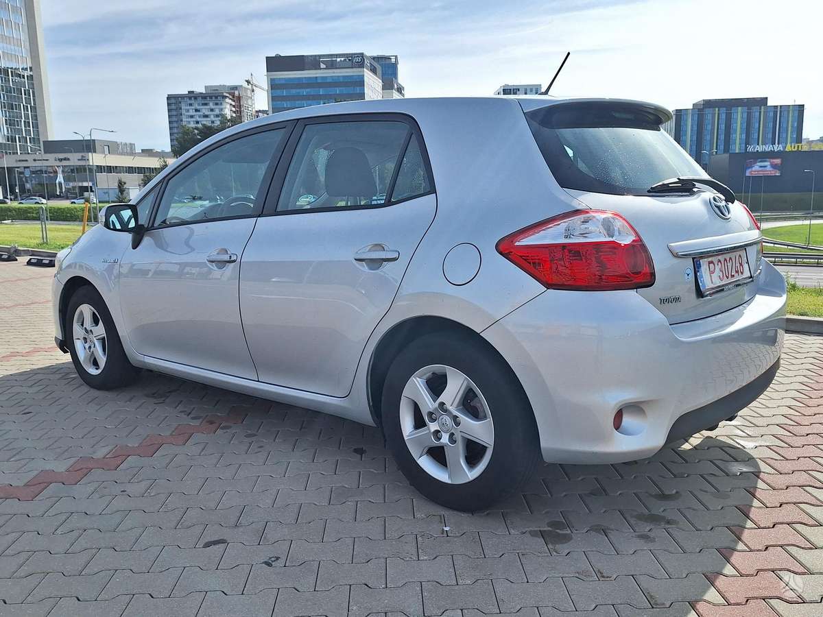 Toyota Auris - 12