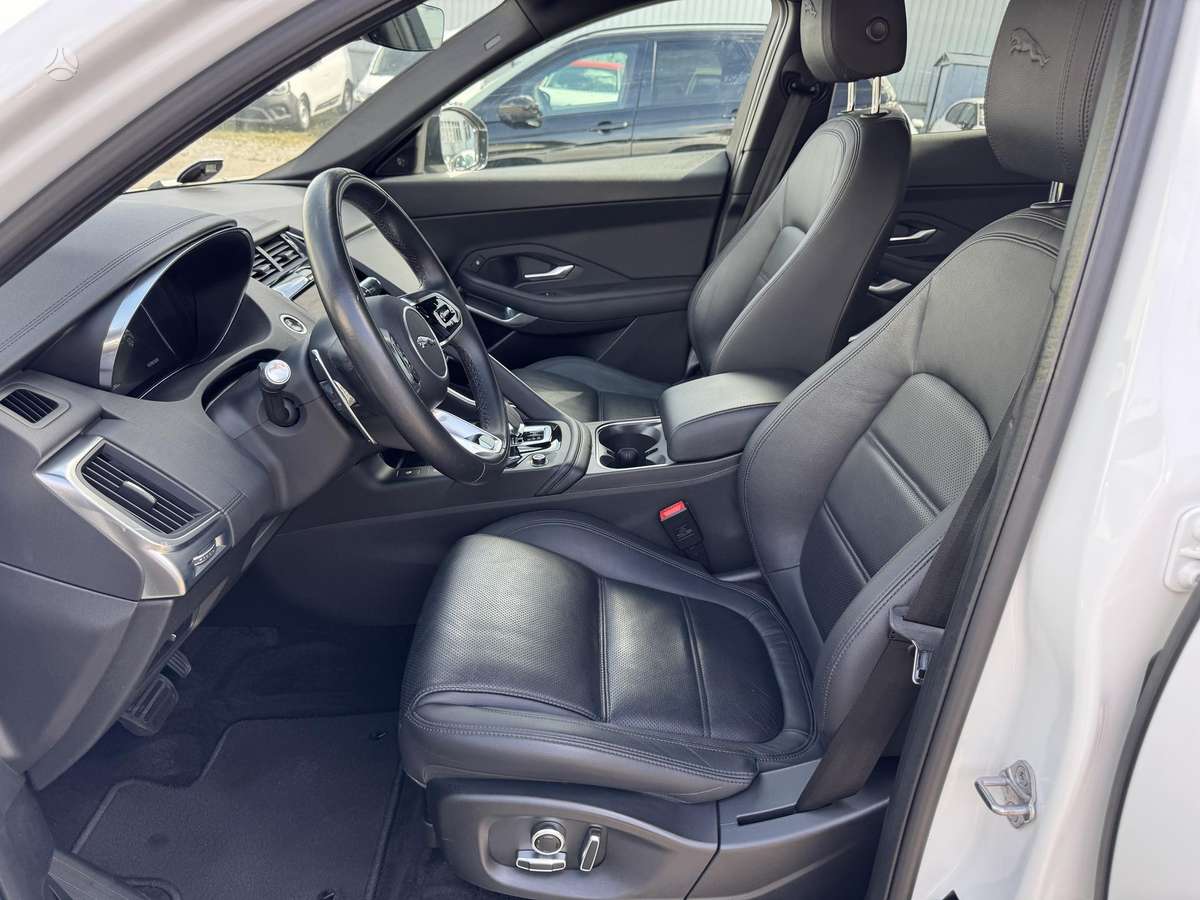 Jaguar E-Pace, 2.0 l., Внедорожник / Кроссовер