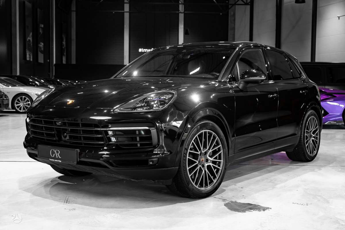 Porsche Cayenne - 1