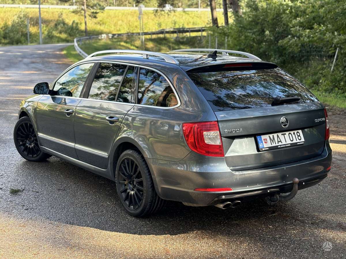 Skoda Superb, 2.0 l., wagon