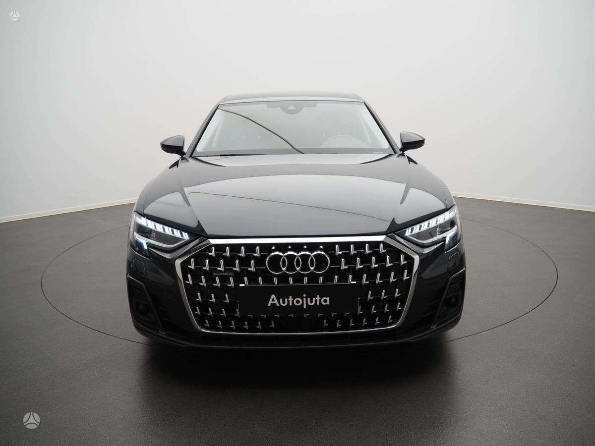 Audi A8, 3.0 l., Седан