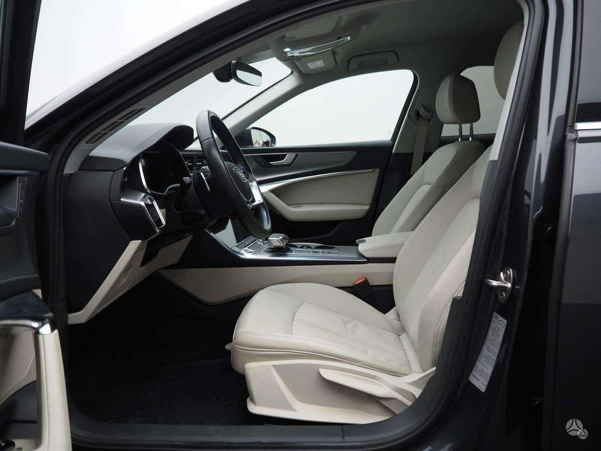 Audi A6, 2.0 l., Седан
