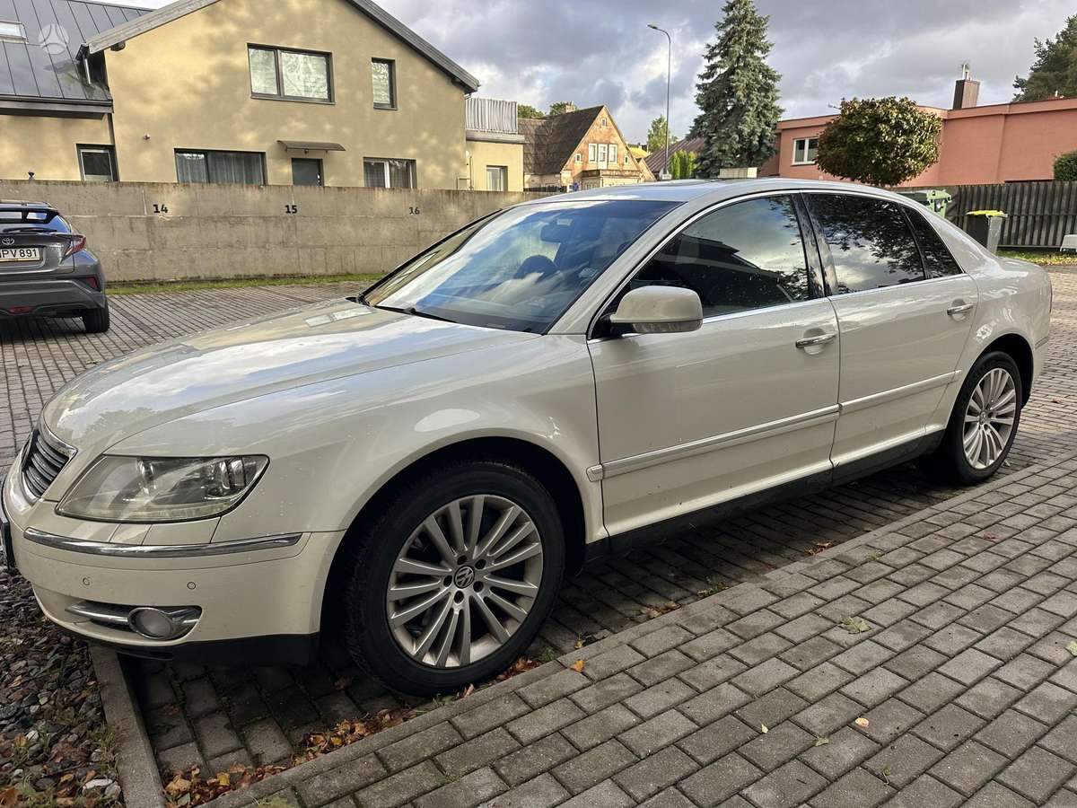 Volkswagen Phaeton - 6